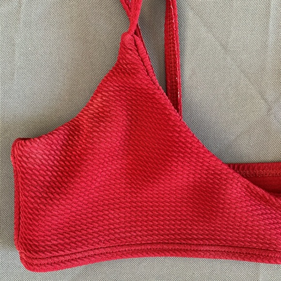 Zaful Raspberry Colored Bathing Suit Top - Picture 3 of 4